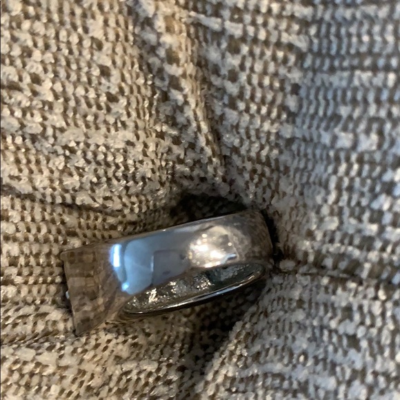 Silver Stone Ring - Picture 15 of 16